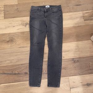 Paige Verdugo Ultra Skinny Size 29 (Silvie)